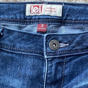 Lei Selena curvy skinny